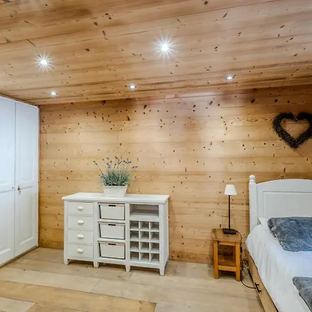 Vakantiehuis Le Lochet - Calme Et Chaleureux Pour 8 Sixt