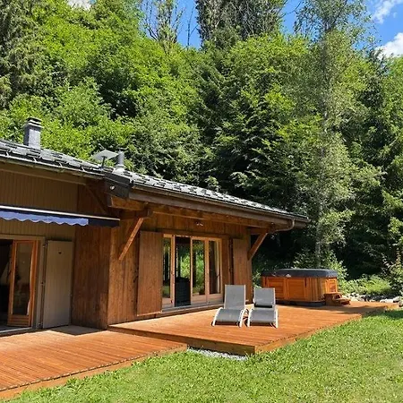 Le Lochet - Calme Et Chaleureux Pour 8 * Sixt